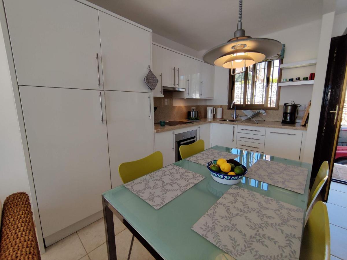 R1371 Capistrano Playa 417 Appartement *